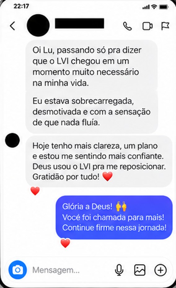 Print de conversa: uma aluna conta que estava sobrecarregada e desmotivada e que hoje tem mais clareza, um plano e confianca.